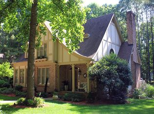 8025 Hawkshead Rd, Wake Forest, NC 27587