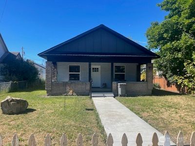 516 Central, Oroville, WA, 98844