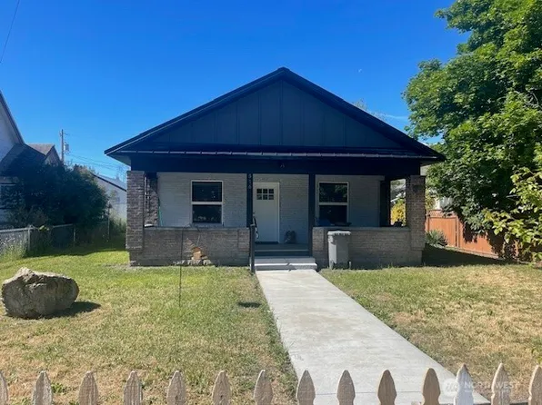 516 Central, Oroville, WA 98844