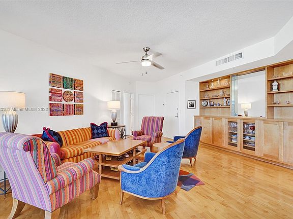 4th image of 1 Century Ln APT 606