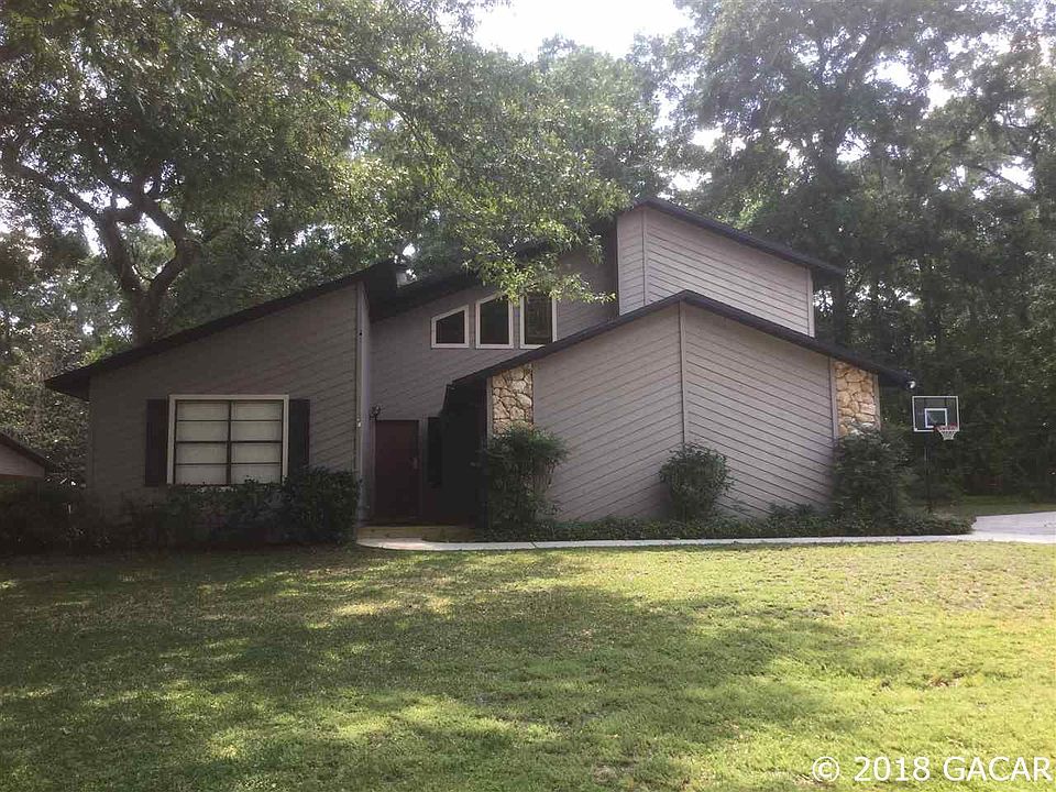 1st image of 6804 NW 52nd Ter