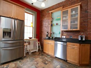 106 Tremont Cir, Rochester, NY 14608