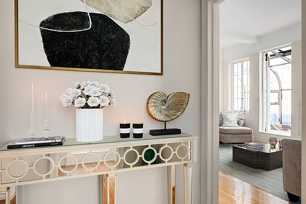 Sold by Douglas Elliman | media 6