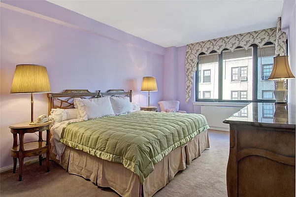 Sold by Douglas Elliman | media 16