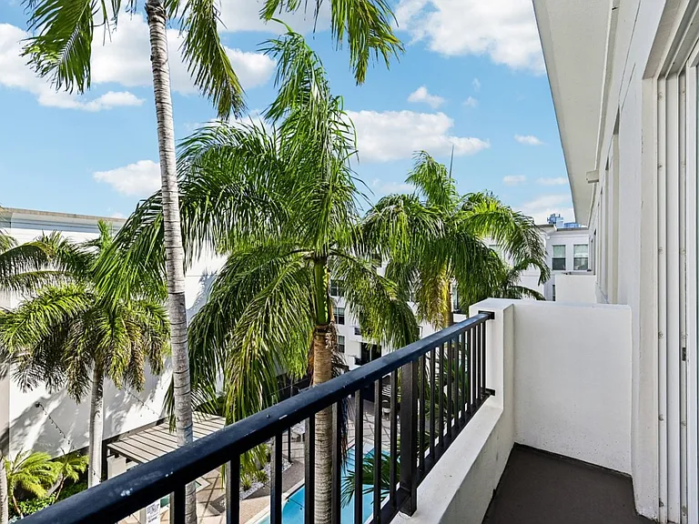 ARIUM at Pompano Beach — Photo 48