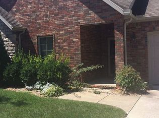 181 Stillwood Dr, Branson, MO 65616