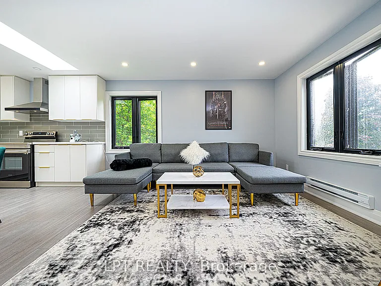 919 Lake Dr N #2 — Photo 11
