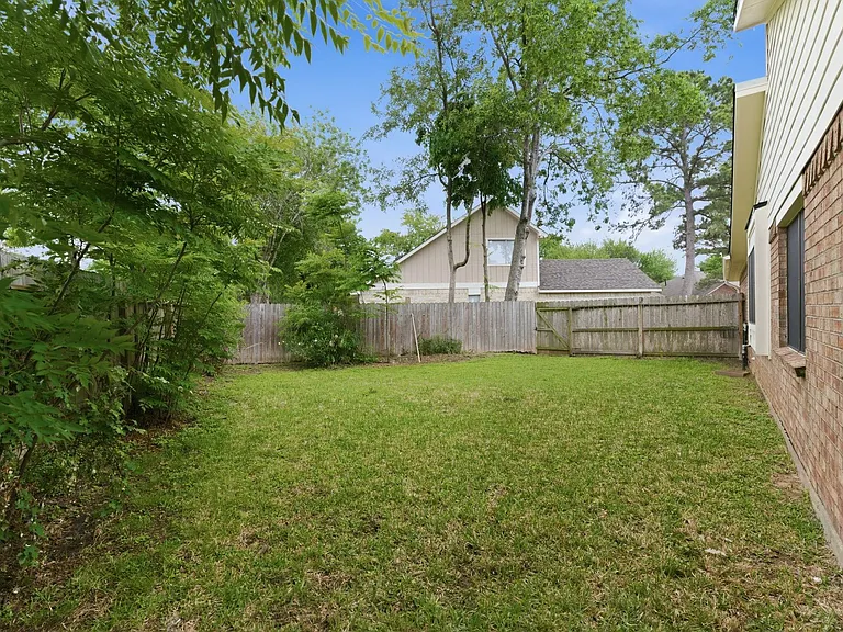 11631 Inga Ln — Photo 22