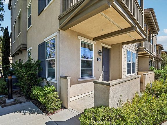 3rd image of 902 N Botanica Ln Unit A