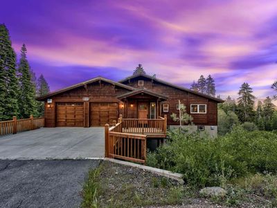 11895 Rhineland Ave, Truckee, CA, 96161