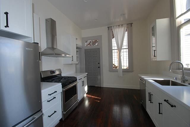 1st image of 296 Divisadero St