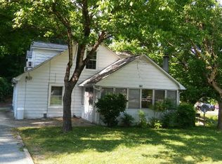 203 E Longview St, Chapel Hill, NC 27516