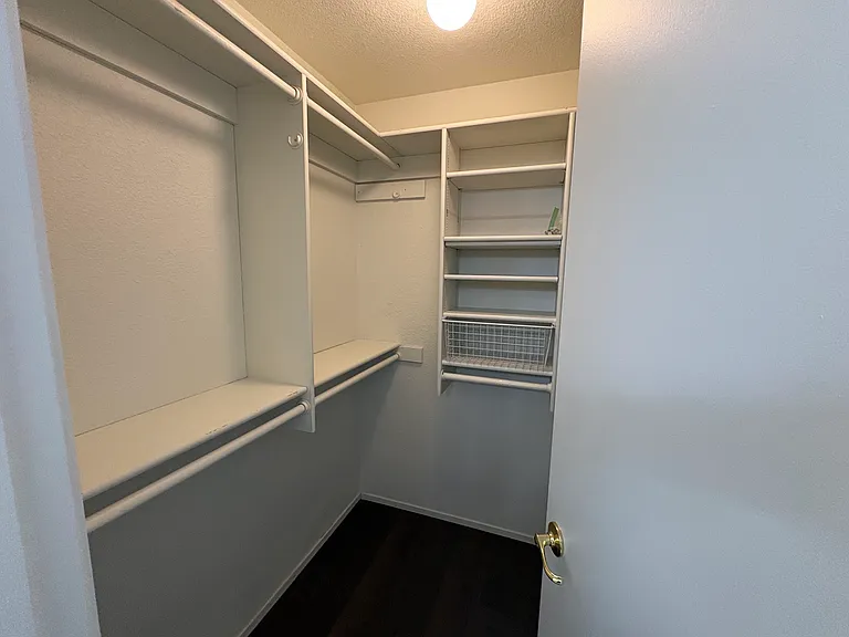 3483 Laird St — Photo 44
