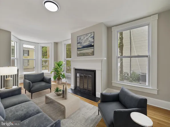 172 W Main St, Sykesville, MD 21157