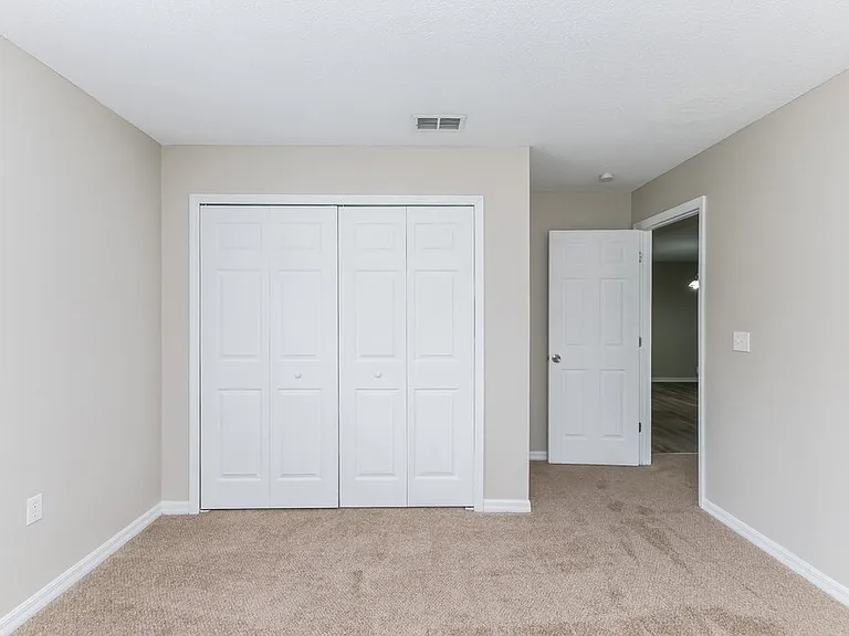 1033 S New York Ave — Photo 15