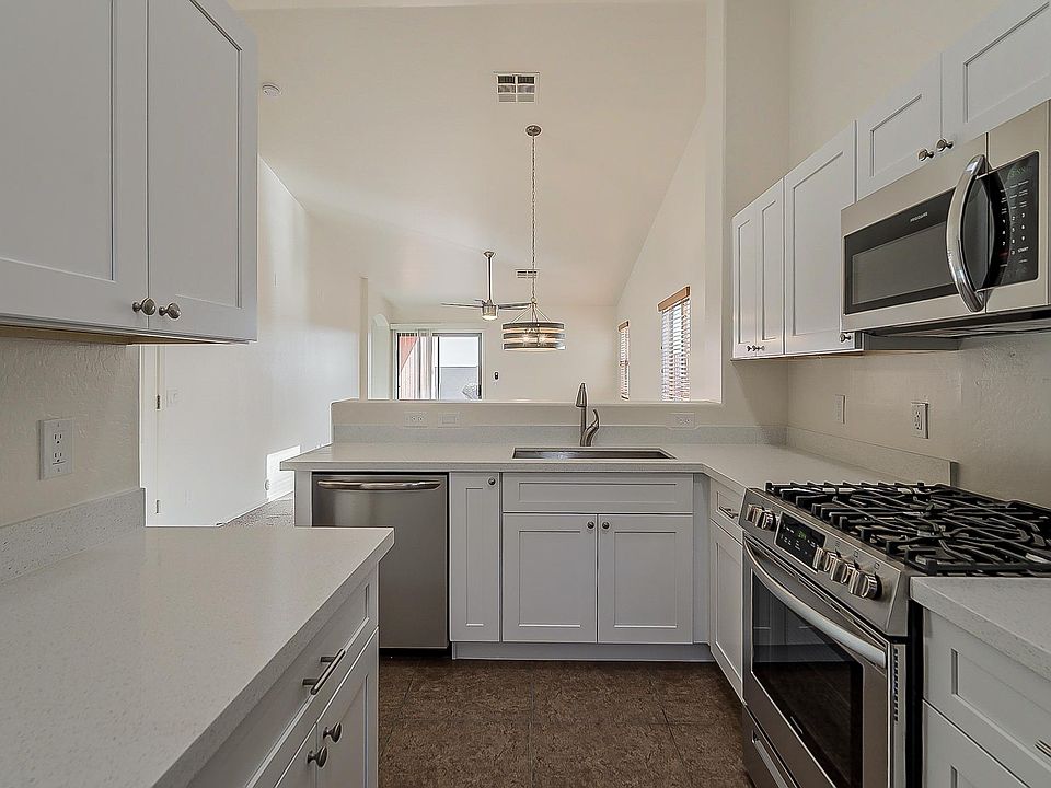 Kitchen with gas range