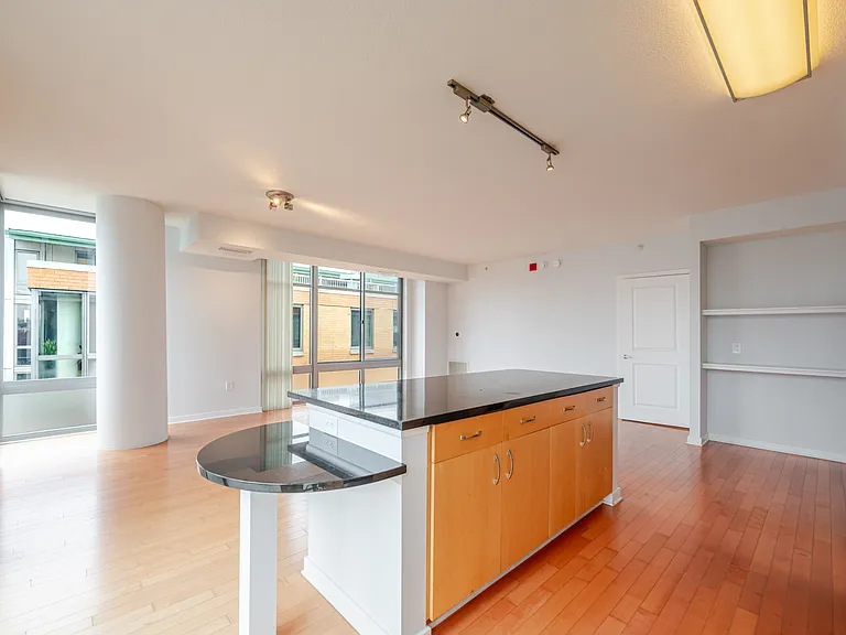 475 K St NW #809 — Photo 8