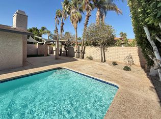 2455 E Rogers Rd, Palm Springs, CA 92262