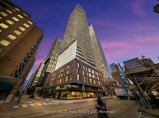 100 Dalhousie St #3511, Toronto, ON M5B 0C7