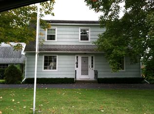 18 Grove St, Windsor, NY 13865