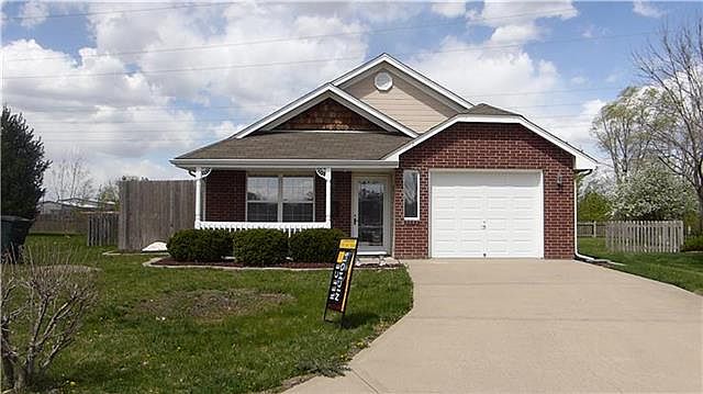 1st image of 1112 Blue Branch Dr