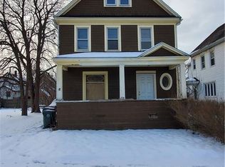 44 Muskingum St, Depew, NY 14043