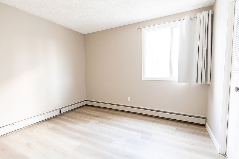 Calgary Apartment for rent - 1 Bedroom — photo 8