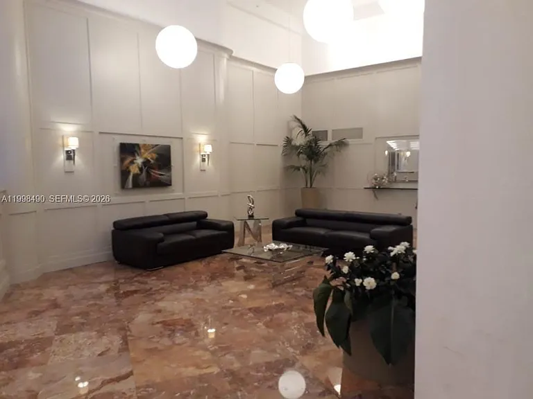3600 Mystic Pointe Dr #910 — Photo 36