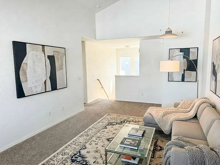 4068 Promontory St — Photo 7