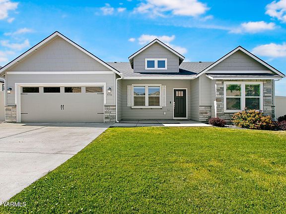 2nd image of 5406 Wildrye Loop