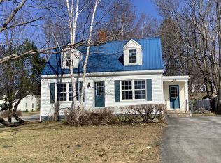 27 Barton St, Presque Isle, ME 04769