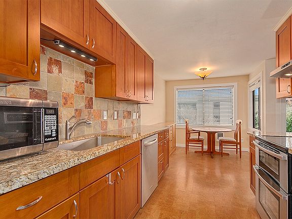 2nd image of 5818 NE 70th St APT A207