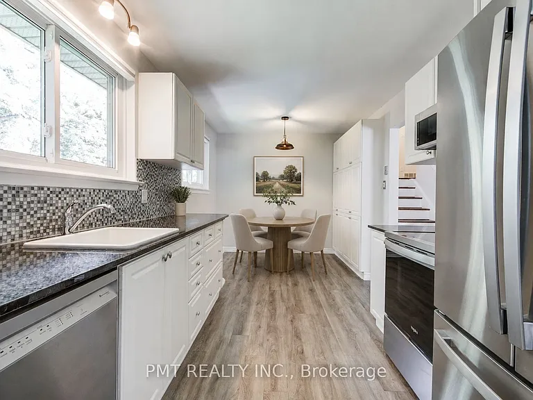 491 Maple Ave — Photo 11