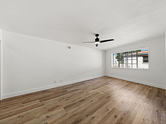 4th image of 1811 Malcolm Ave APT 2