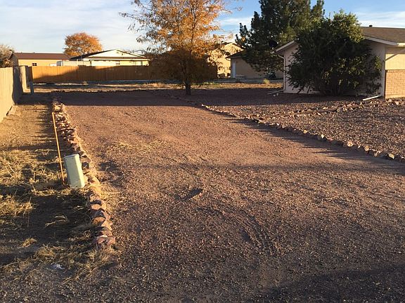 3rd image of 950 S Sweetwater Dr #950