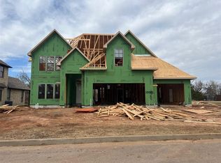 10033 SW 27th St, Yukon, OK 73099