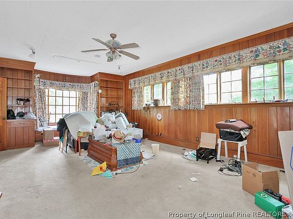 5th image of 1901 N Elm St