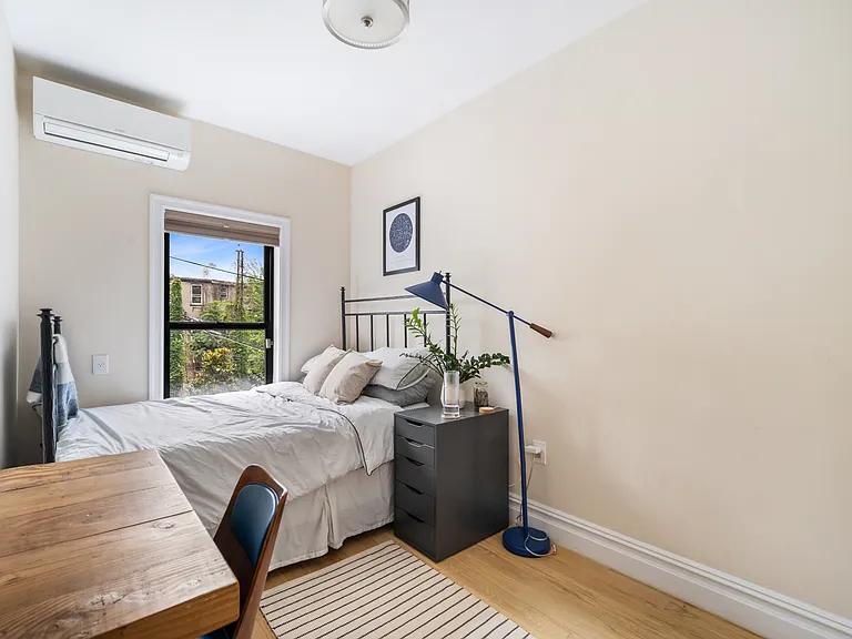 1385 Herkimer St #2 — Photo 8