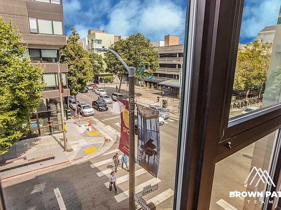 4th image of 300 Ivy St APT 309