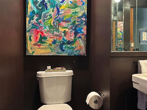3rd image of 739 Washington Ave #739