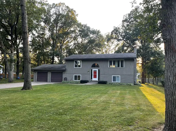 1205 11th Ave N, Princeton, MN 55371