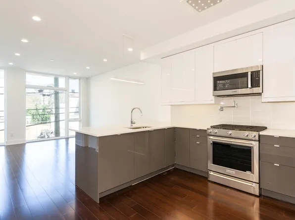 129 Brunswick Street image 2 of 9