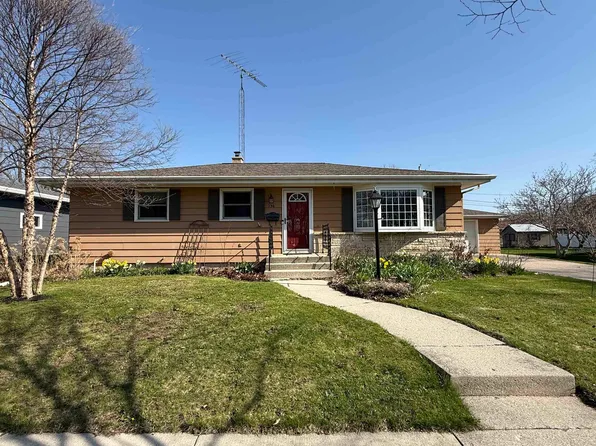 136 North St, Fond Du Lac, WI 54937