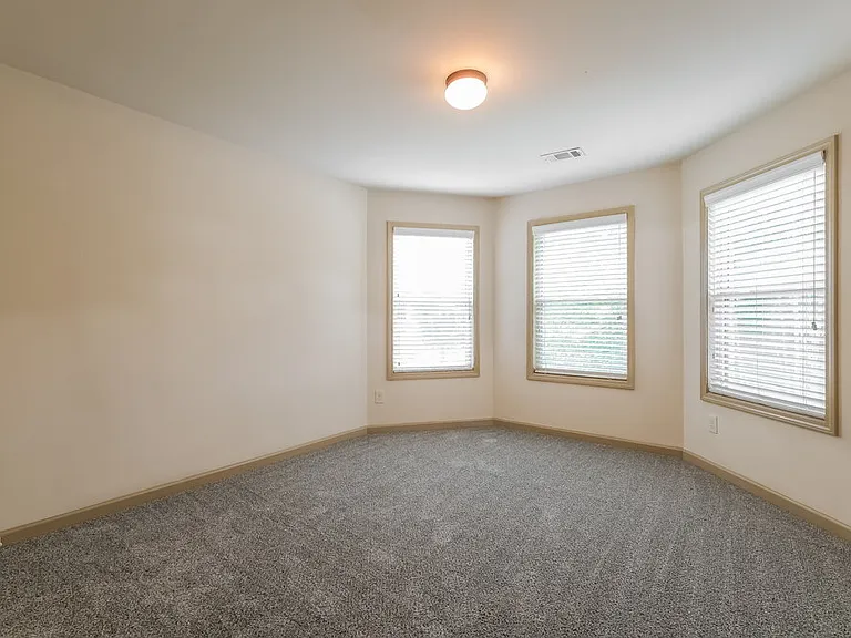 1828 Bridle Rd — Photo 14