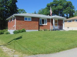 14020 Oakview Dr, White Oak, PA 15131