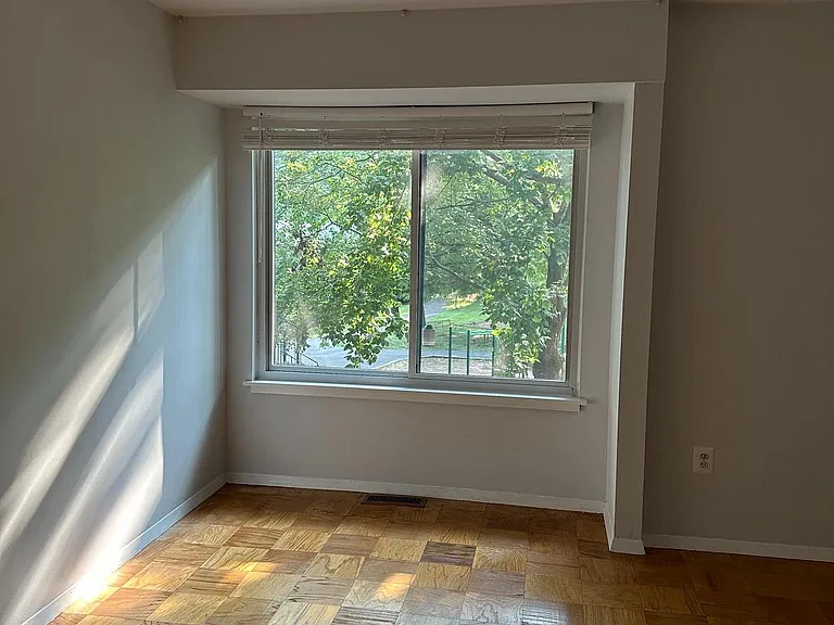 1768 Ivy Oak Sq #38 — Photo 25