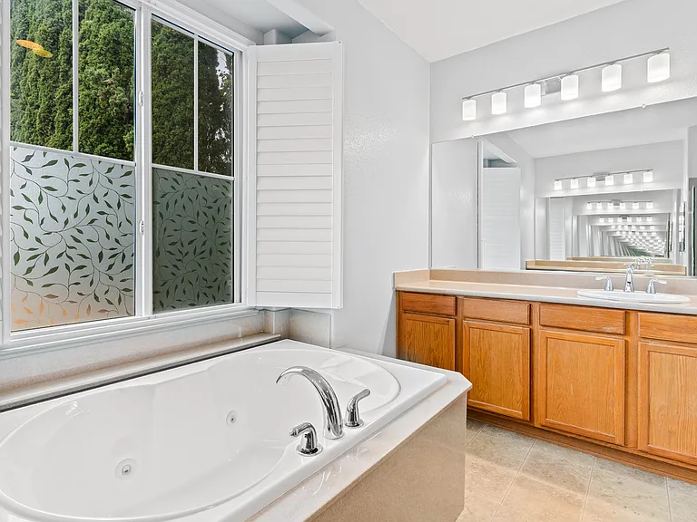3927 Hidden Grove Ln — Photo 24