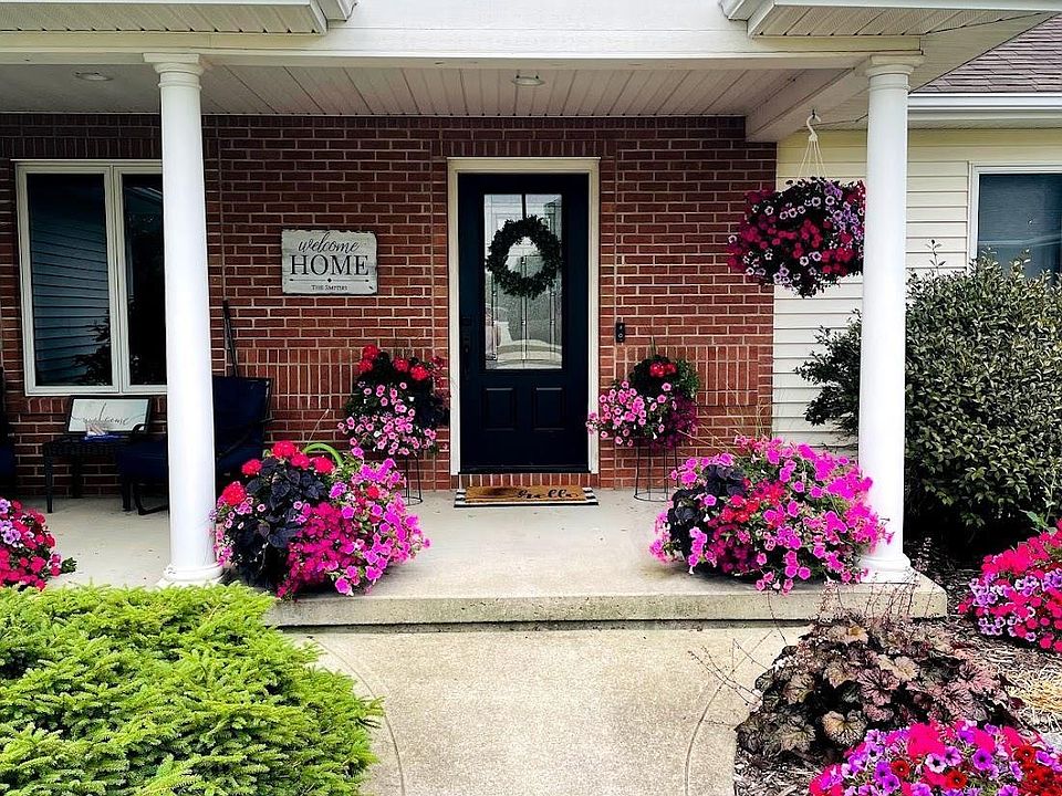 1st image of 235 Harvest Ln