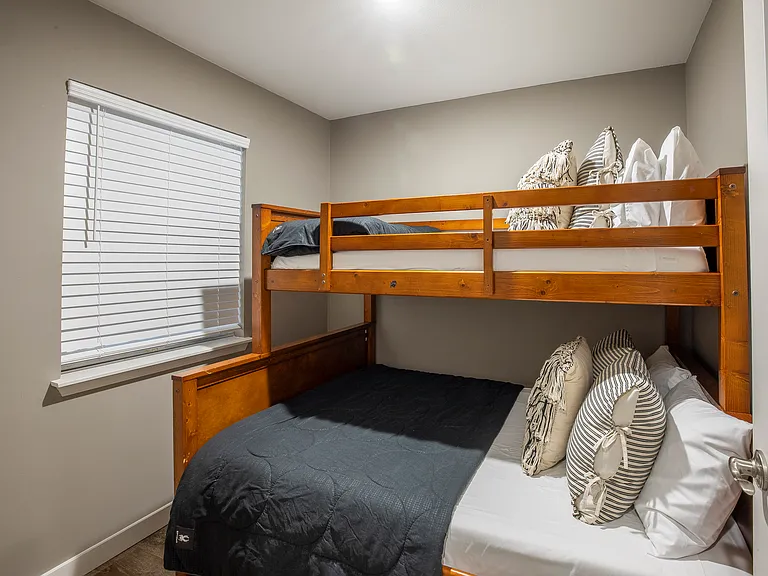 104 Cove E #208 — Photo 18