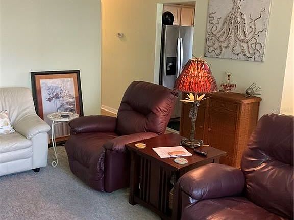 5th image of 2212 Greenwich Dr #2212